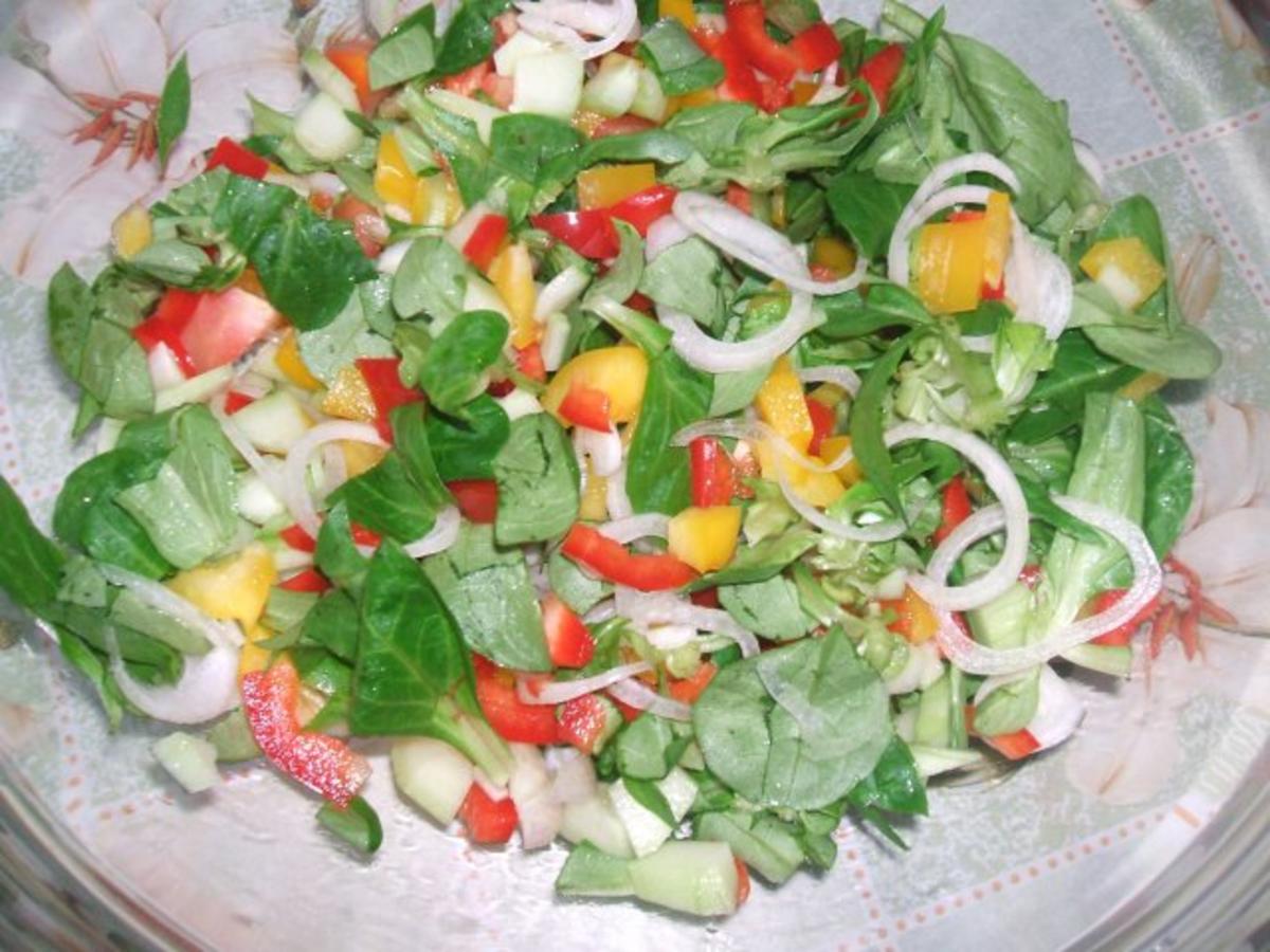 Salat  knackig und frisch - Rezept - Bild Nr. 3