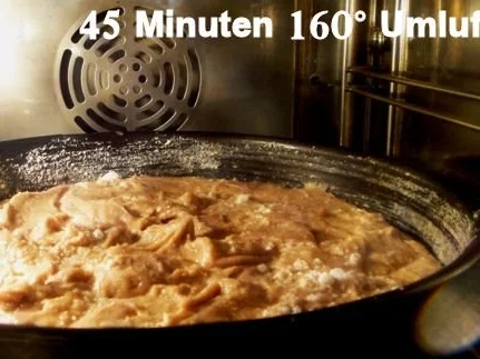 Rezept: Kastanien-Kuchen auf Himbeer-Spiegel und Créme-Frâiche Bild Nr. 8 Kastanien-Kuchen auf Himbeer-Spiegel und Créme-Frâiche - Rezept - Bild Nr. 8