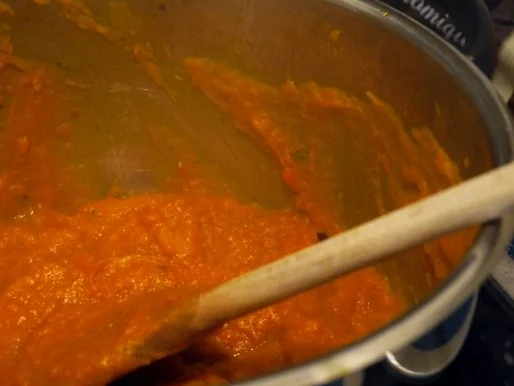 Rezept: Hähnchenbrust, gefüllt mit Ziegenkäse und frischen Feigen, dazu Kürbispüree Bild Nr. 10 Hähnchenbrust, gefüllt mit Ziegenkäse und frischen Feigen, dazu Kürbispüree - Rezept - Bild Nr. 10