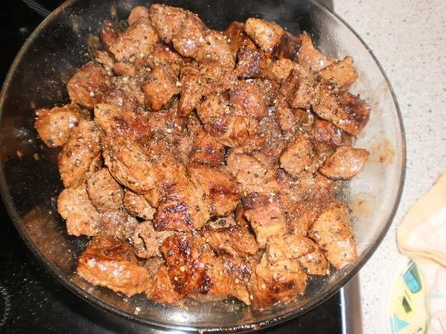 Rezept: Gulasch-Topf mit Weißkohl Bild Nr. 6 Gulasch-Topf mit Weißkohl - Rezept - Bild Nr. 6