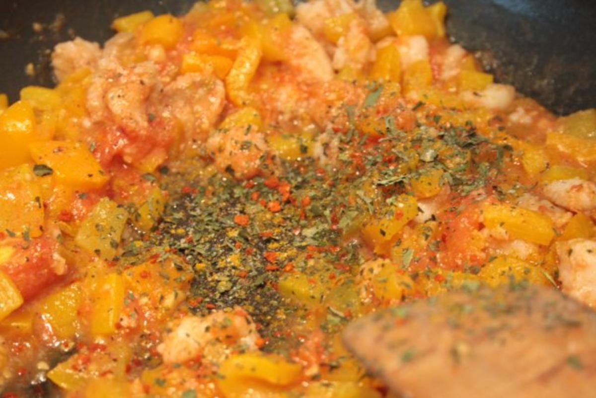 Seeteufelragout mit Paprika-Tomaten-Gemüse und Reis - Rezept - Bild Nr. 4