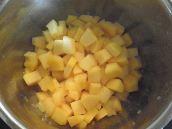 Scharfe Kürbissuppe ... - Rezept - Bild Nr. 2