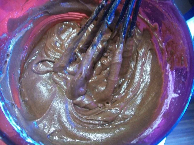 Rezept: Schokomuffins mit Sahnehaube Bild Nr. 6 Schokomuffins mit Sahnehaube - Rezept - Bild Nr. 6