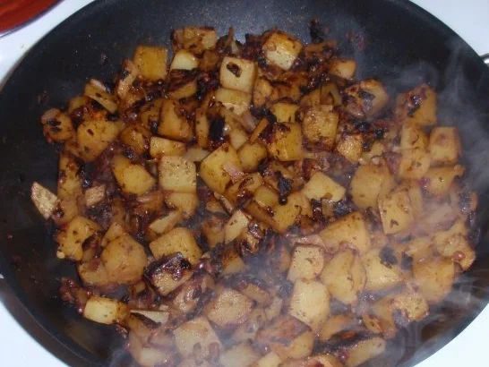 Pangasiusfilet auf Gemüse-Zwiebelbett und Bratkartoffeln - Rezept - Bild Nr. 12