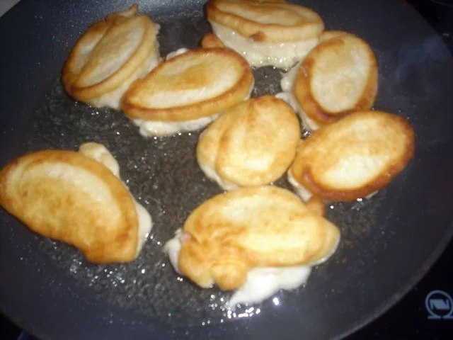 Rezept: Schwiegermutters Pfannkuchlein Bild Nr. 4 Schwiegermutters Pfannkuchlein - Rezept - Bild Nr. 4