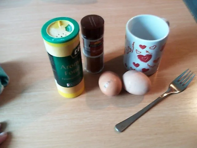 Rezept: Eierstich aus der Mikrowelle Bild Nr. 2 Eierstich aus der Mikrowelle - Rezept - Bild Nr. 2