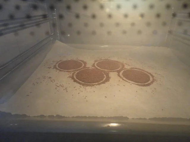 Rezept: Schokolade Taler mit Zwetschgen Sahne Bild Nr. 8 Schokolade Taler mit Zwetschgen Sahne - Rezept - Bild Nr. 8