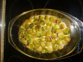 Rezept: Rosenkohl- Hack- Auflauf Rosenkohl- Hack- Auflauf - Rezept