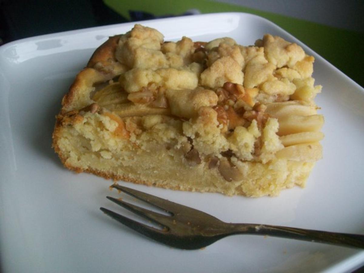 Apfelkuchen mit Walnüssen - Rezept mit Bild - kochbar.de