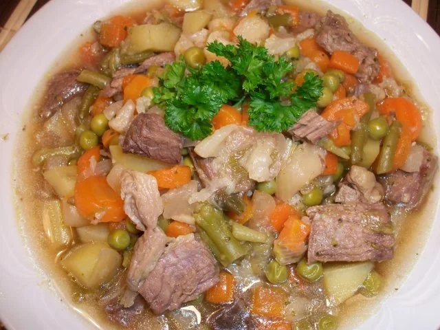 Gemüseeintopf mit Rindfleisch.....Hausmannskost Pur - Rezept - Bild Nr. 3