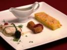 Gefülltes Heilbuttfilet, gratinierte Polenta und frittierte Rote Bete - Rezept