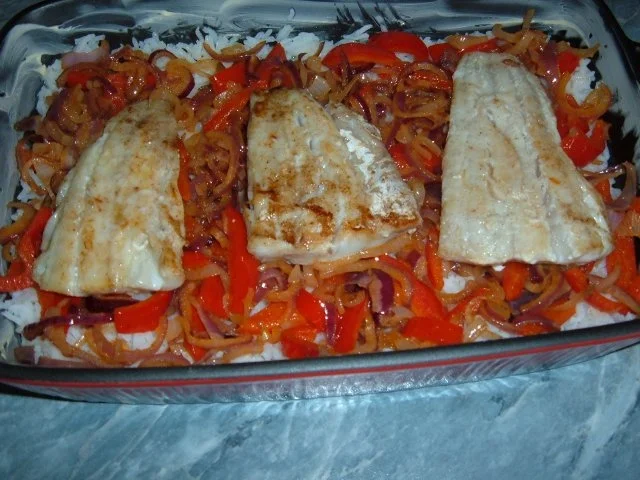 Rezept: Fisch : mit Zwiebel und Paprika Bild Nr. 7 Fisch : mit Zwiebel und Paprika - Rezept - Bild Nr. 7