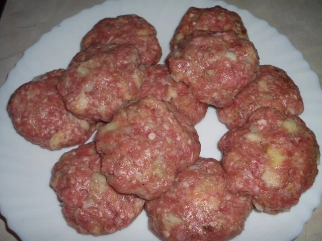 Rezept: Berliner Bulette mit Rosenkohl Bild Nr. 2 Berliner Bulette mit Rosenkohl - Rezept - Bild Nr. 2