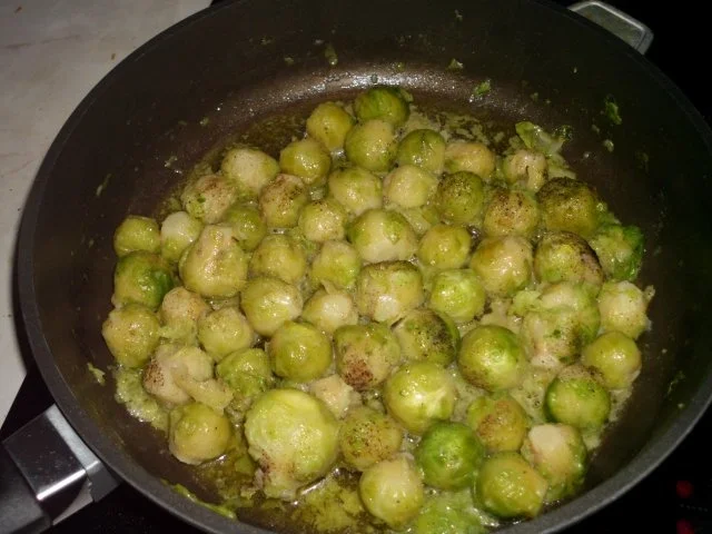 Rezept: Berliner Bulette mit Rosenkohl Bild Nr. 5 Berliner Bulette mit Rosenkohl - Rezept - Bild Nr. 5