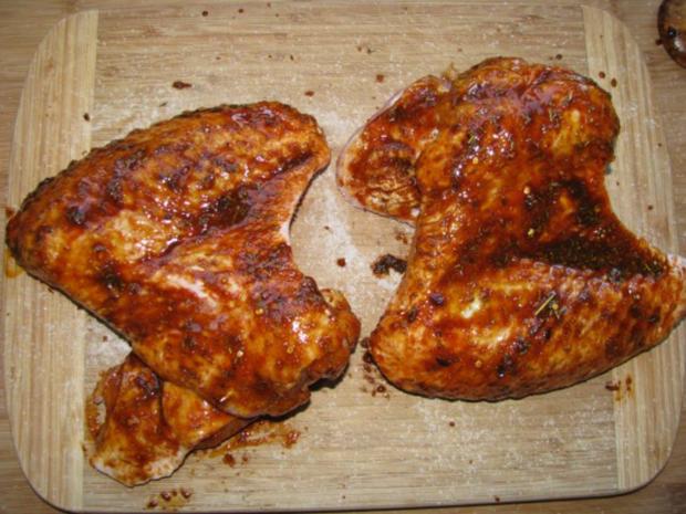 Geflügel: Putenflügel auf Speckknödelbett - Rezept - kochbar.de