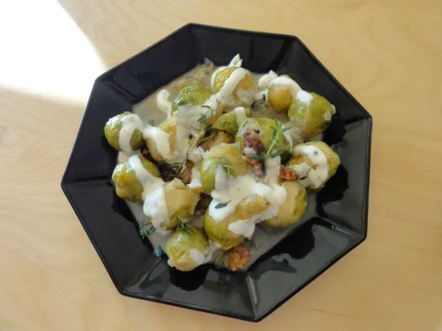 Rezept: Rosenkohl mit Chorizo und Limettencreme Rosenkohl mit Chorizo und Limettencreme - Rezept