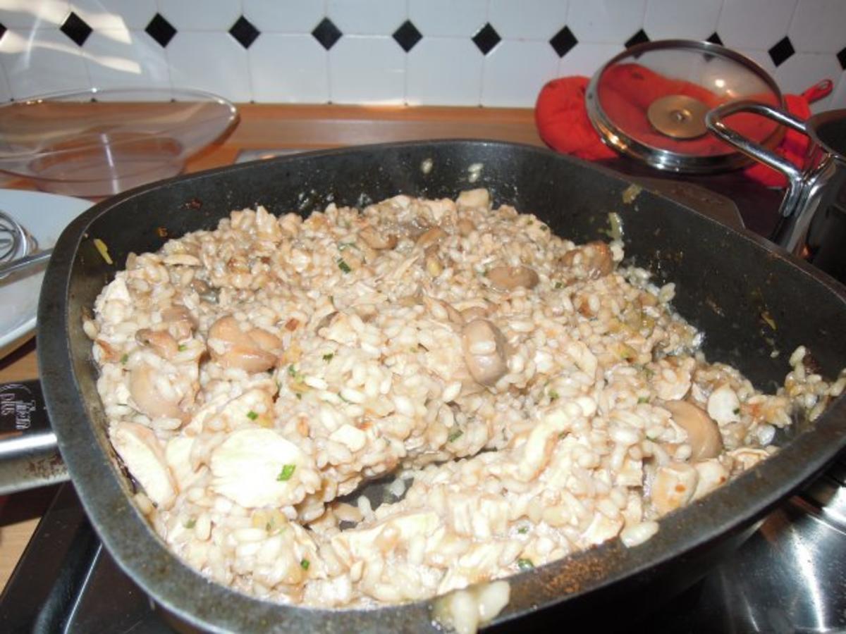 Bilder für Pilz-Risotto mit Huhn - Rezept