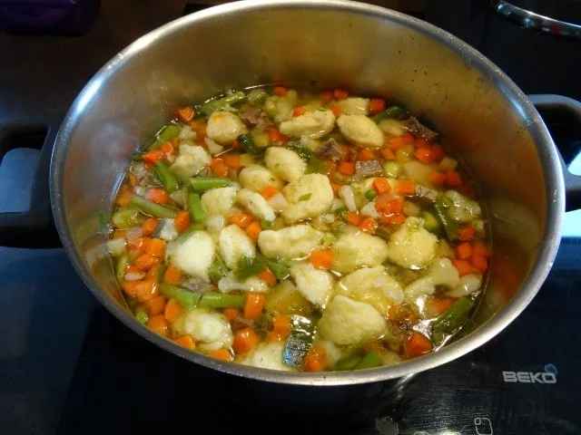 Rezept: Mehlklöße Bild Nr. 5 Mehlklöße - Rezept - Bild Nr. 5