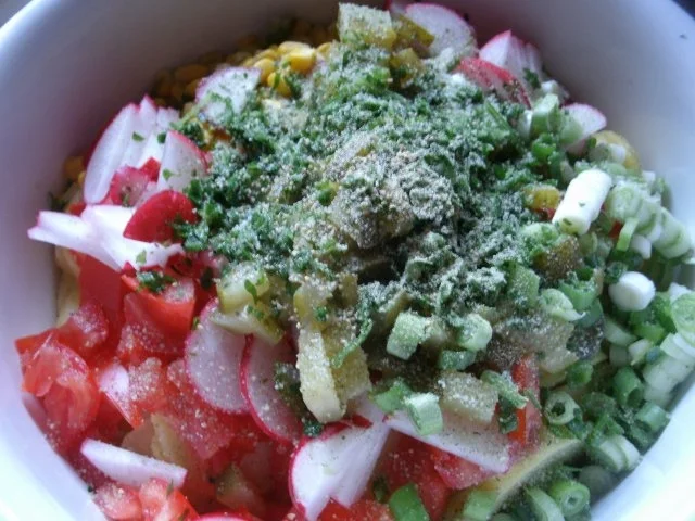 Rezept: Bunter Kartoffelsalat mit Kieler Knackern Bild Nr. 3 Bunter Kartoffelsalat mit Kieler Knackern - Rezept - Bild Nr. 3