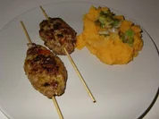 Hackfleisch-Spiesse mit Süsskartoffelpüree - Rezept