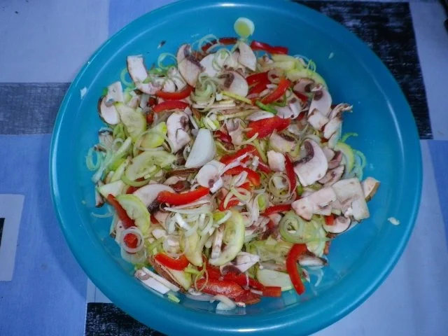 Rezept: Gemüse aus der Lochpfanne vom Holzkohlegrill Bild Nr. 2 Gemüse aus der Lochpfanne vom Holzkohlegrill - Rezept - Bild Nr. 2