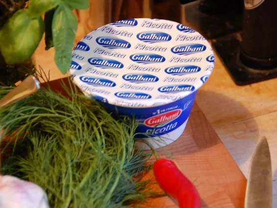 Rezept: RAVIOLIS AUX QUEUES D'ECREVISSES ET BEURRE BLANC Bild Nr. 4 RAVIOLIS AUX QUEUES D'ECREVISSES ET BEURRE BLANC - Rezept - Bild Nr. 4