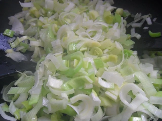 Allgäuer Käseknödel auf Lauchgemüse - Rezept - Bild Nr. 12