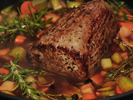 Rezept: Rinderbraten vom Angusrind mit Niedergarmethode Bild Nr. 4 Rinderbraten vom Angusrind mit Niedergarmethode - Rezept - Bild Nr. 4