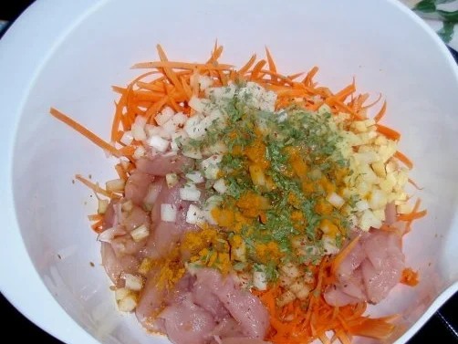 Hähnchenbruststreifen mit Spaghetti und Dattel-Rahmsoße - Rezept - Bild Nr. 4