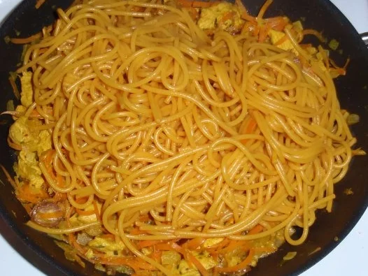 Hähnchenbruststreifen mit Spaghetti und Dattel-Rahmsoße - Rezept - Bild Nr. 11