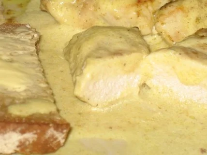 Rezept: Fleisch/Geflügel – Hähnchenbrust in Chili-Currysahne Bild Nr. 2 Fleisch/Geflügel – Hähnchenbrust in Chili-Currysahne - Rezept - Bild Nr. 2