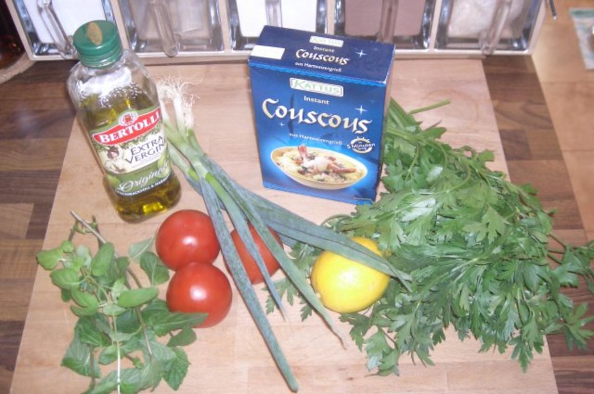 Tabouleh auf Tomaten-Carpaccio mit Lachs - Rezept - Bild Nr. 2