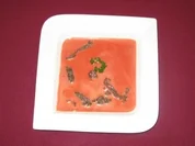 Rezept: Rote-Bete-Schaumsuppe mit Filetspitzen vom Angusrin Rote-Bete-Schaumsuppe mit Filetspitzen vom Angusrin - Rezept