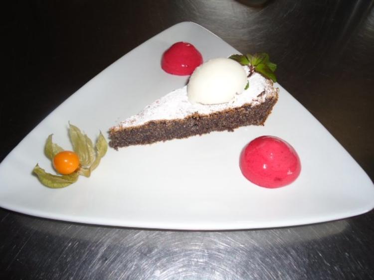 Graumohntarte mit BrombeerEspuma Rezept kochbar.de