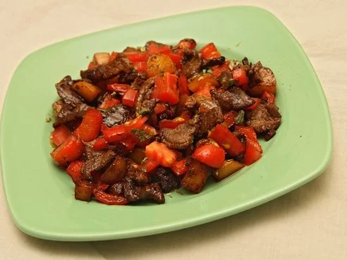 Kalbspfanne mit Paprika und Salbei - Rezept