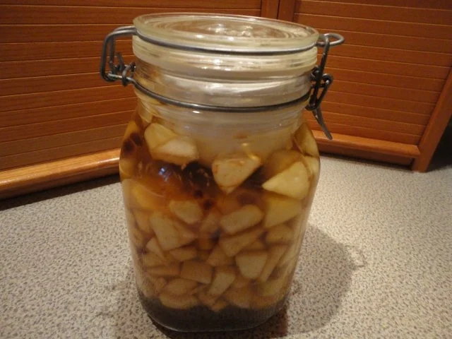 Liköre: Dunkler Apfelkorn - Rezept - Bild Nr. 4