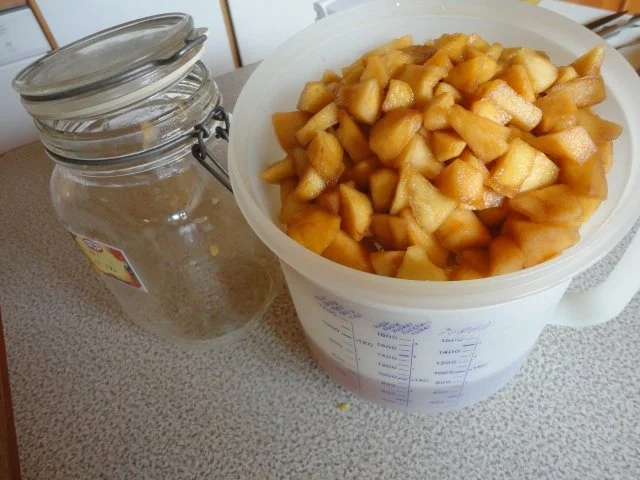 Liköre: Dunkler Apfelkorn - Rezept - Bild Nr. 10