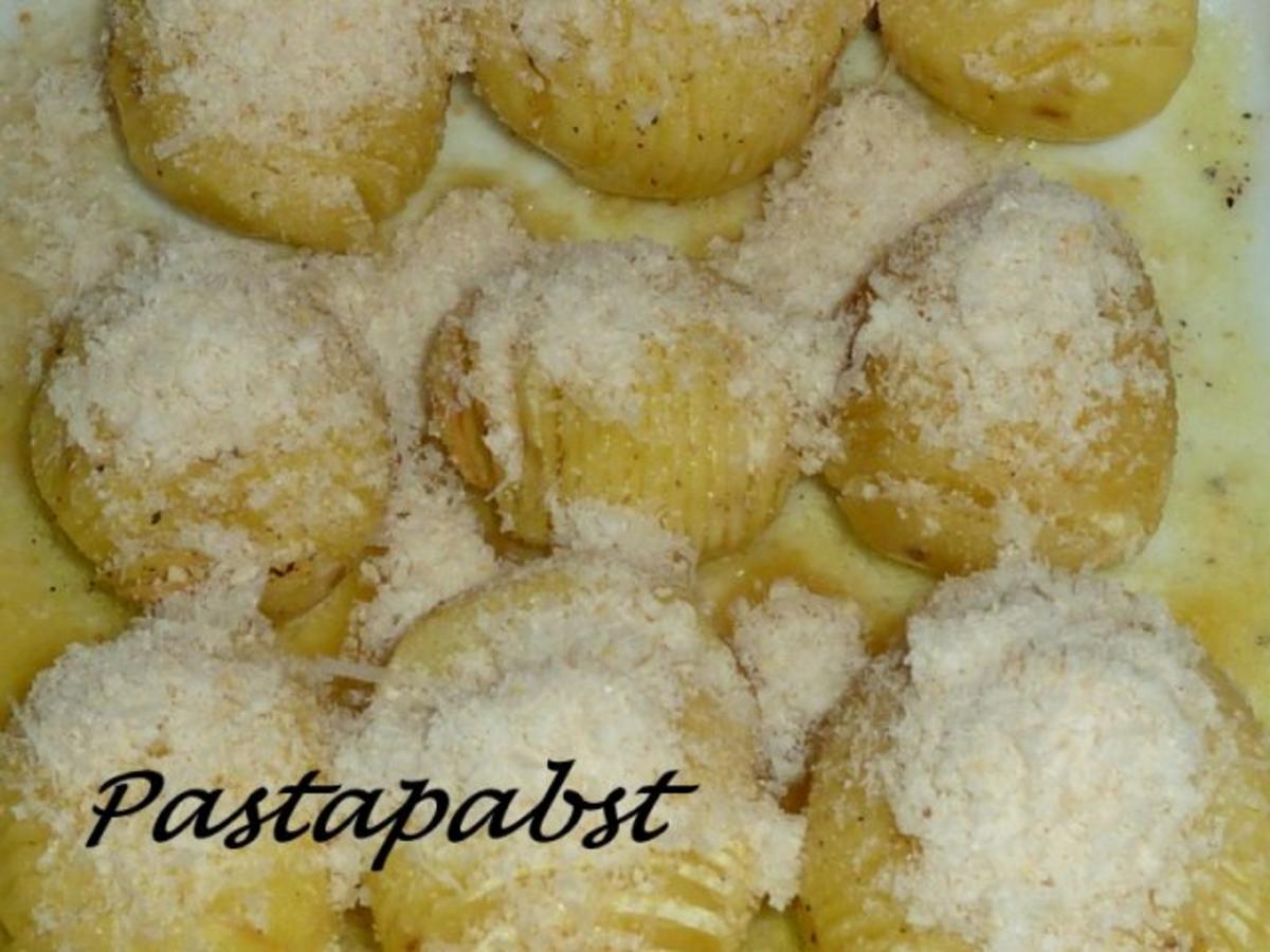 Filet mit Fächerkartoffeln und Balsamico-Möhren-Spaghetti - Rezept - Bild Nr. 4