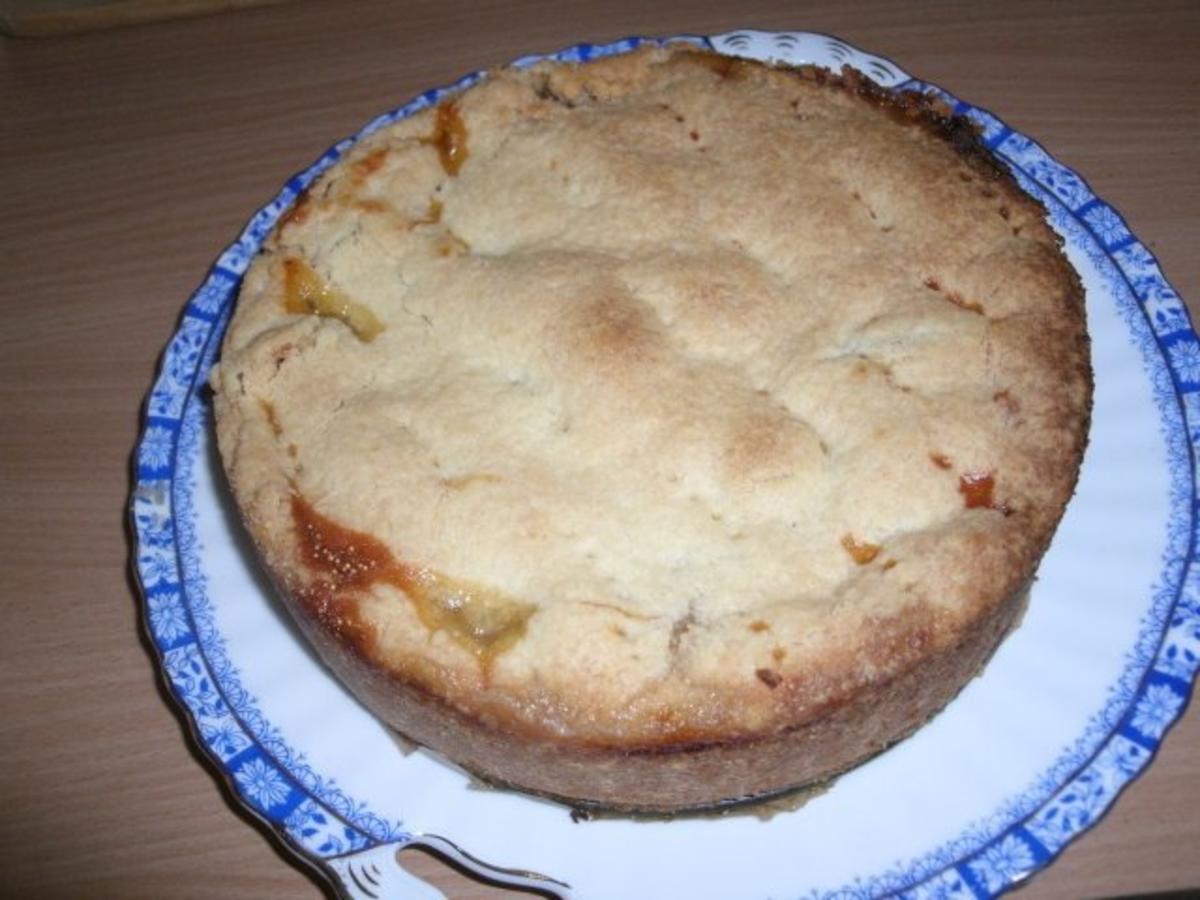 Gedeckter Apfelkuchen mit Amaranth - Rezept - kochbar.de