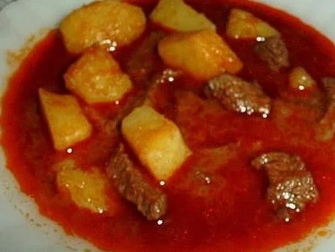 Rezept: Gulaschsuppe Gulaschsuppe - Rezept