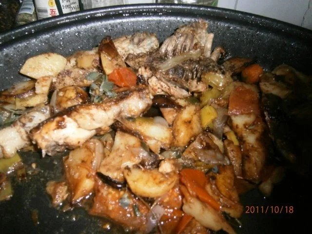 Rezept: Hähnchen gebraten mit Kartoffeln und Zimt Bild Nr. 4 Hähnchen gebraten mit Kartoffeln und Zimt - Rezept - Bild Nr. 4