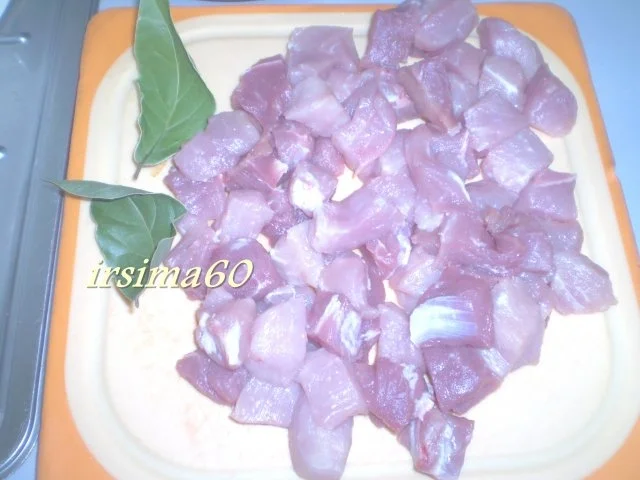 Schweinegulasch aus dem Ofen - Rezept - Bild Nr. 3