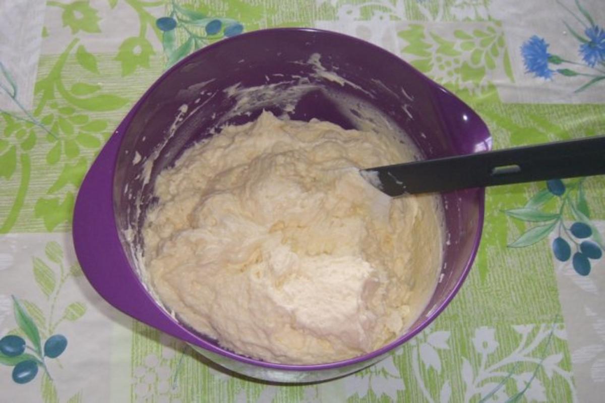 Buttercreme-Schoko-Torte mit Kirschen - Rezept - Bild Nr. 4
