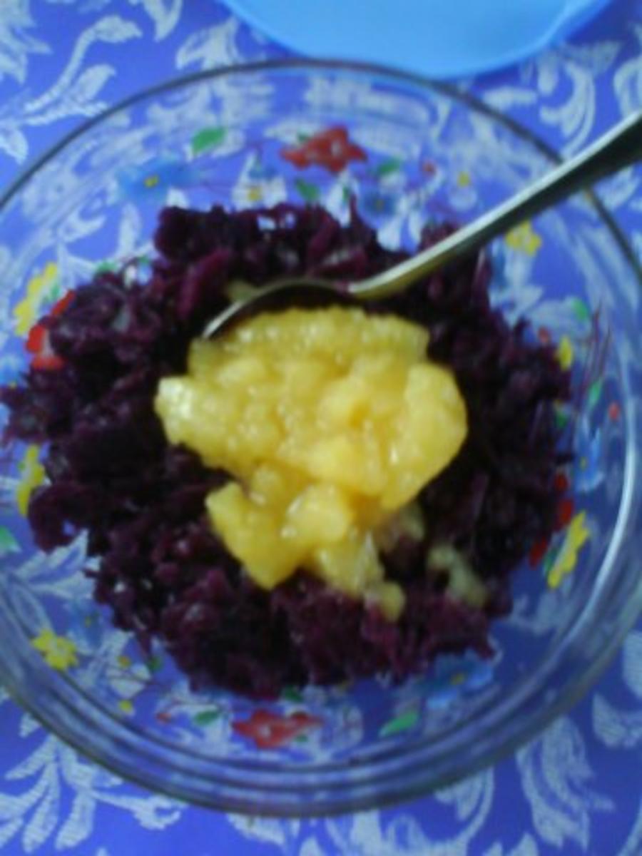 Apfel-Rotkohlsalat - Rezept - Bild Nr. 2