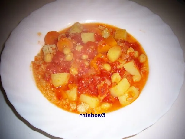Rezept: Kochen: Scharfes Gemüse auf Couscous Kochen: Scharfes Gemüse auf Couscous - Rezept