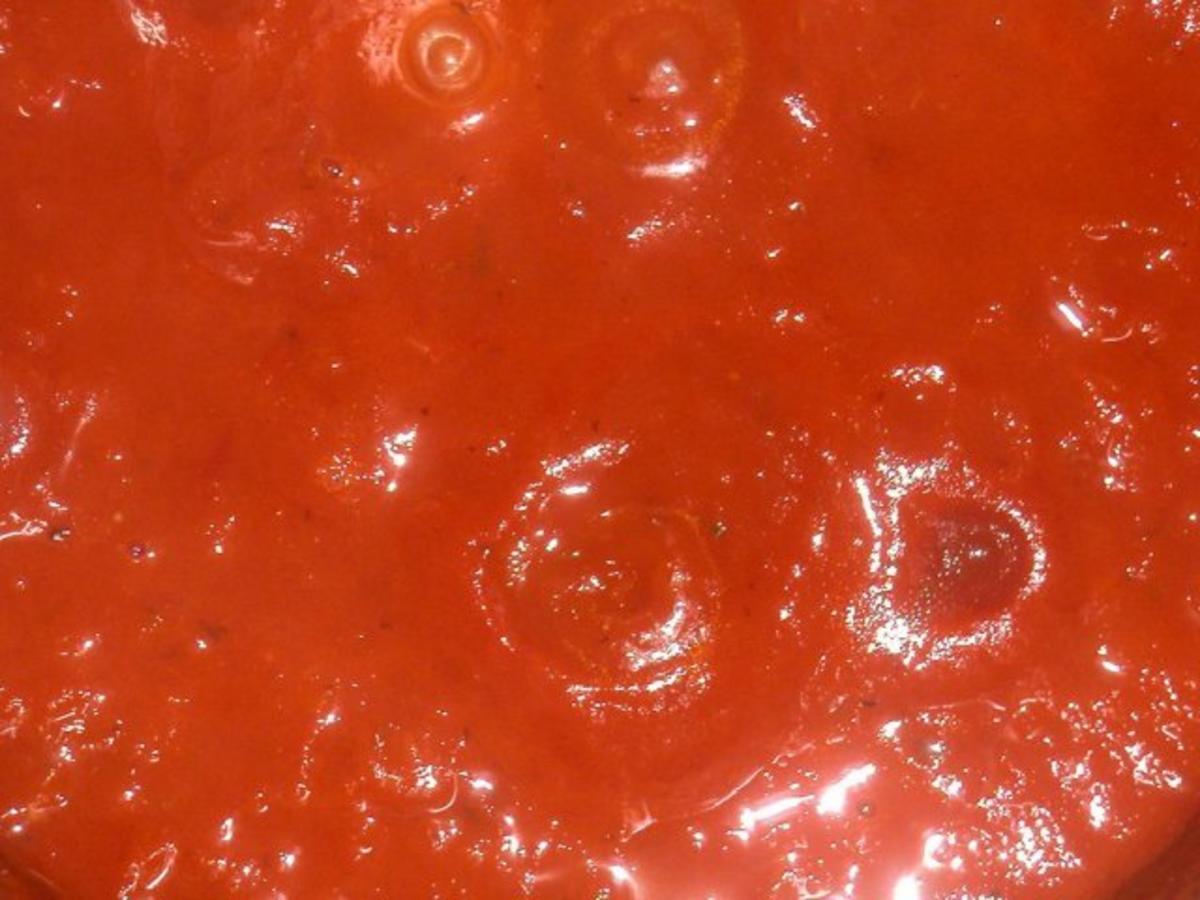 einfache Tomatensoße - Rezept
