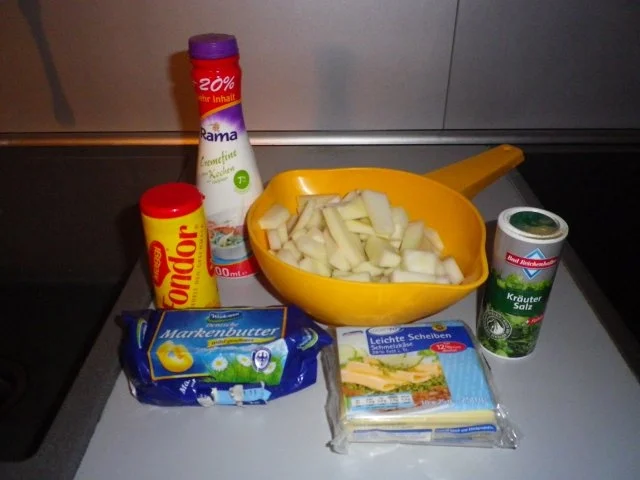 Rezept: Käse - Rahm - Kohlrabi mit Schnitzel Bild Nr. 4 Käse - Rahm - Kohlrabi mit Schnitzel - Rezept - Bild Nr. 4