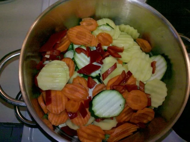 Vegetarisch: Gedämpftes Herbstgemüse mit Käse-Sahne-Soße - Rezept - Bild Nr. 5