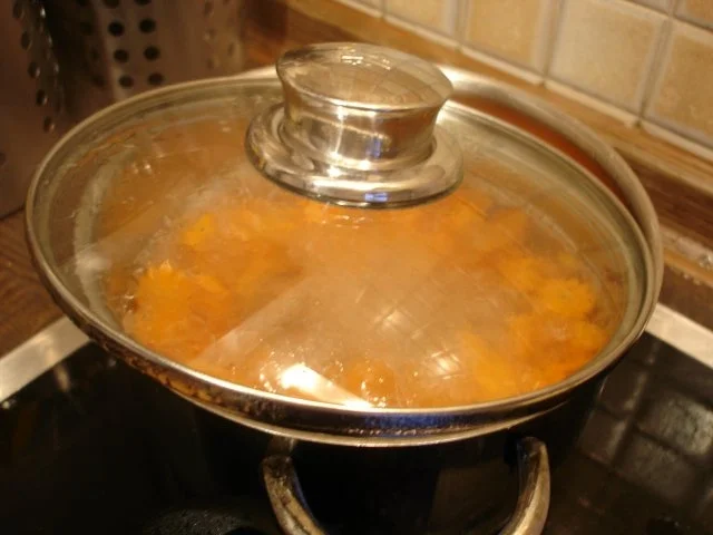 Rezept: Kotelett mit Möhrenblüten und Kartoffelbrei Bild Nr. 14 Kotelett mit Möhrenblüten und Kartoffelbrei - Rezept - Bild Nr. 14