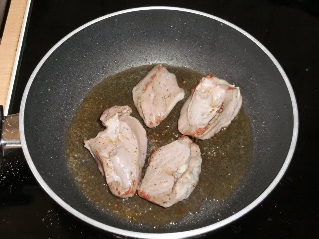 Rezept: Fleisch: Lammherz-Steak mit Balsamicozwiebeln Bild Nr. 5 Fleisch: Lammherz-Steak mit Balsamicozwiebeln - Rezept - Bild Nr. 5